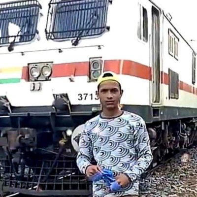 West Bengal Boy Dies After Getting Hit by Train While Shooting TikTok Video